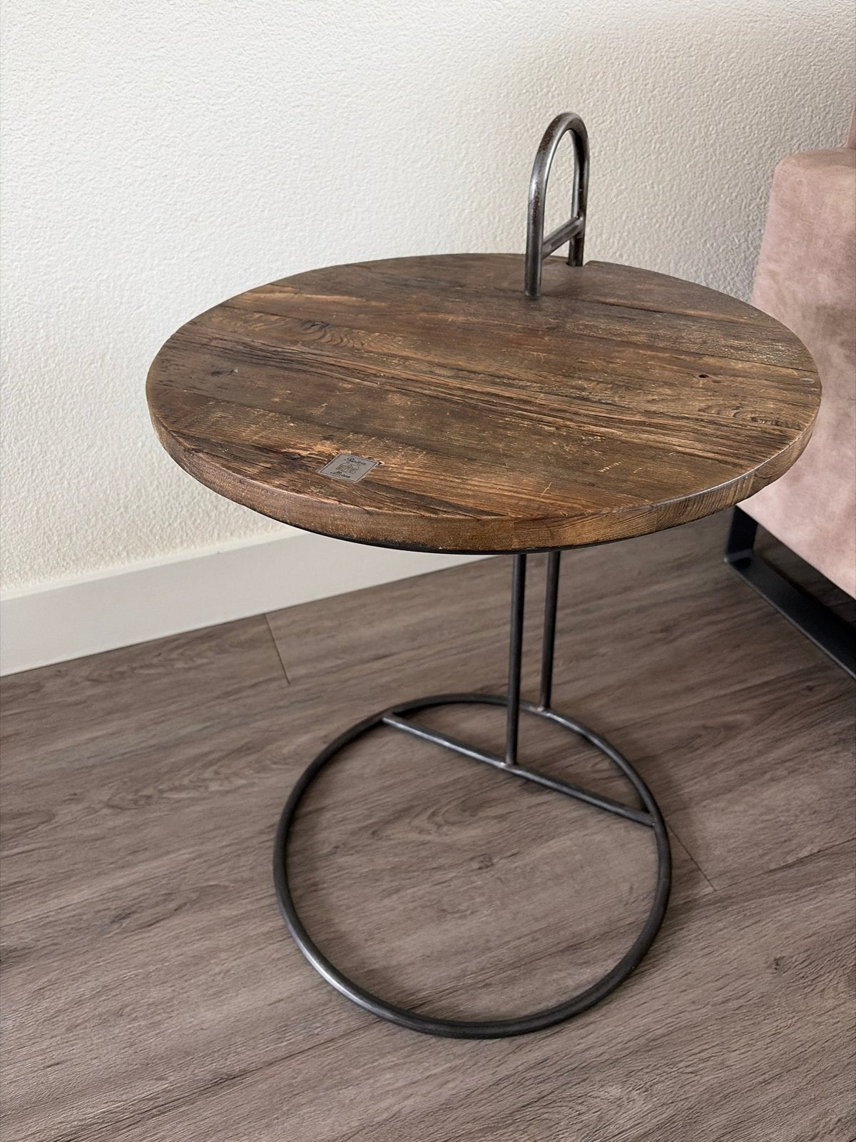 Rivièra Maison bijzettafel - Hout en Metaal, Huis en Inrichting, Tafels | Bijzettafels, Ophalen, Minder dan 55 cm, Gebruikt, Rond