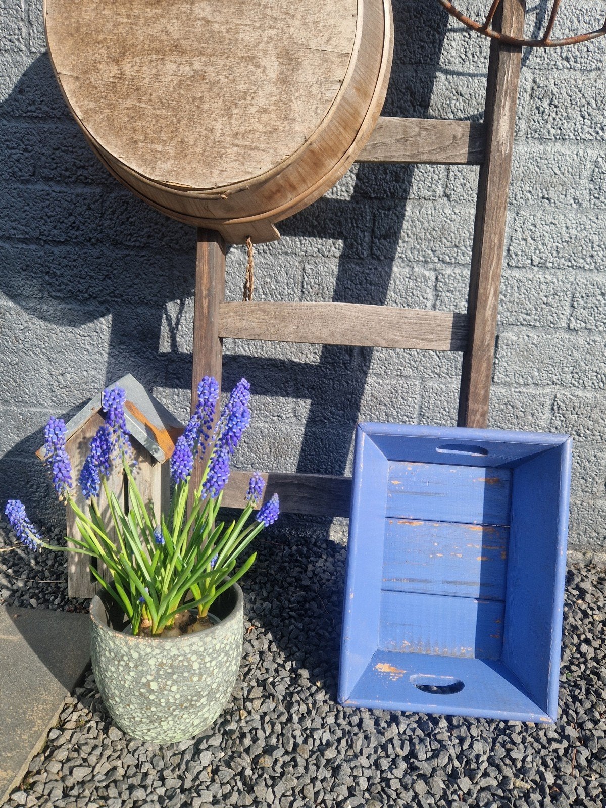 Gezellig brocante houten dienblad praktisch en decoratief, Antiek en Kunst, Curiosa en Brocante, Ophalen