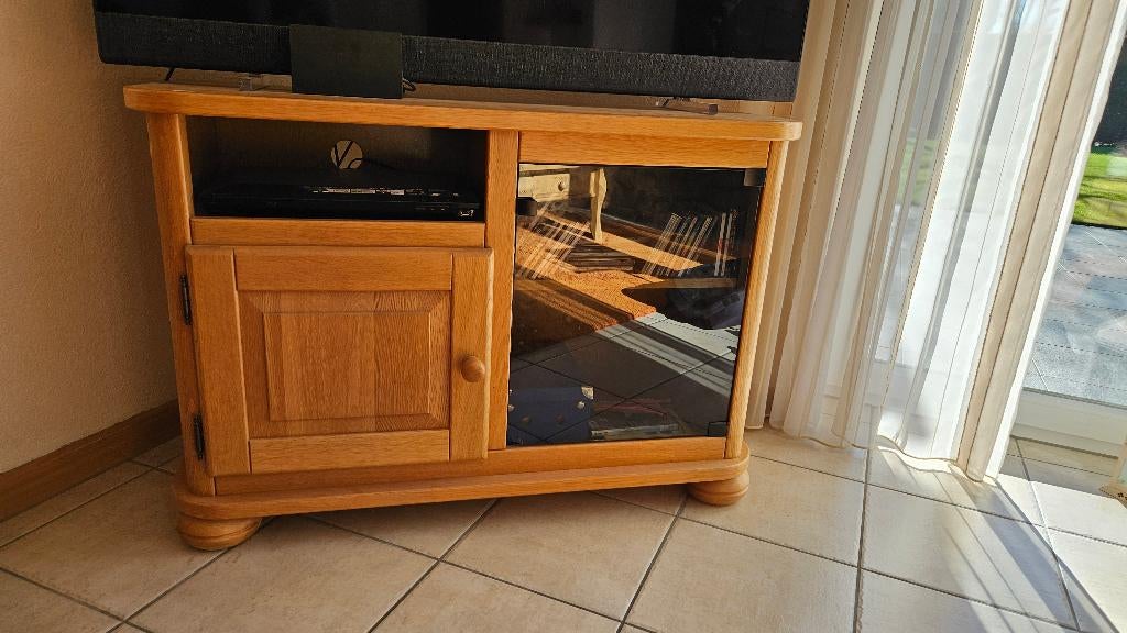 Eiken tv meubel – 110 x 55 – nette staat, Huis en Inrichting, Kasten | Televisiemeubels, Ophalen, Gebruikt, 100 tot 150 cm, Eikenhout