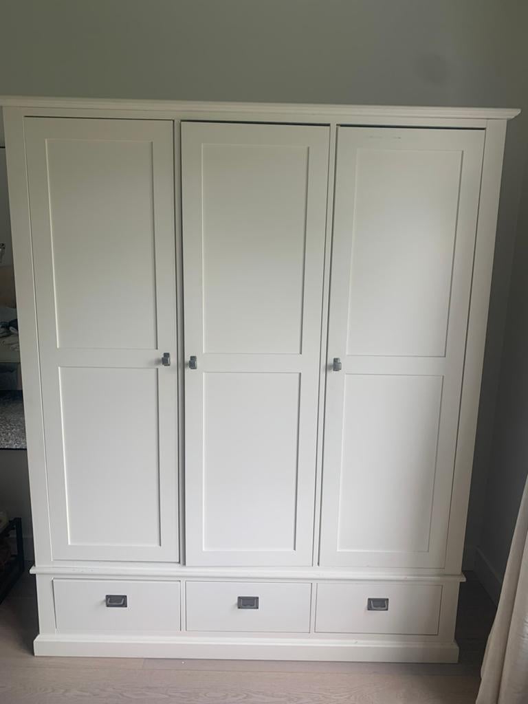 Mooie echt houten, witte kledingkast, Alta, Ophalen, Kast, 50 tot 70 cm, 105 cm of meer
