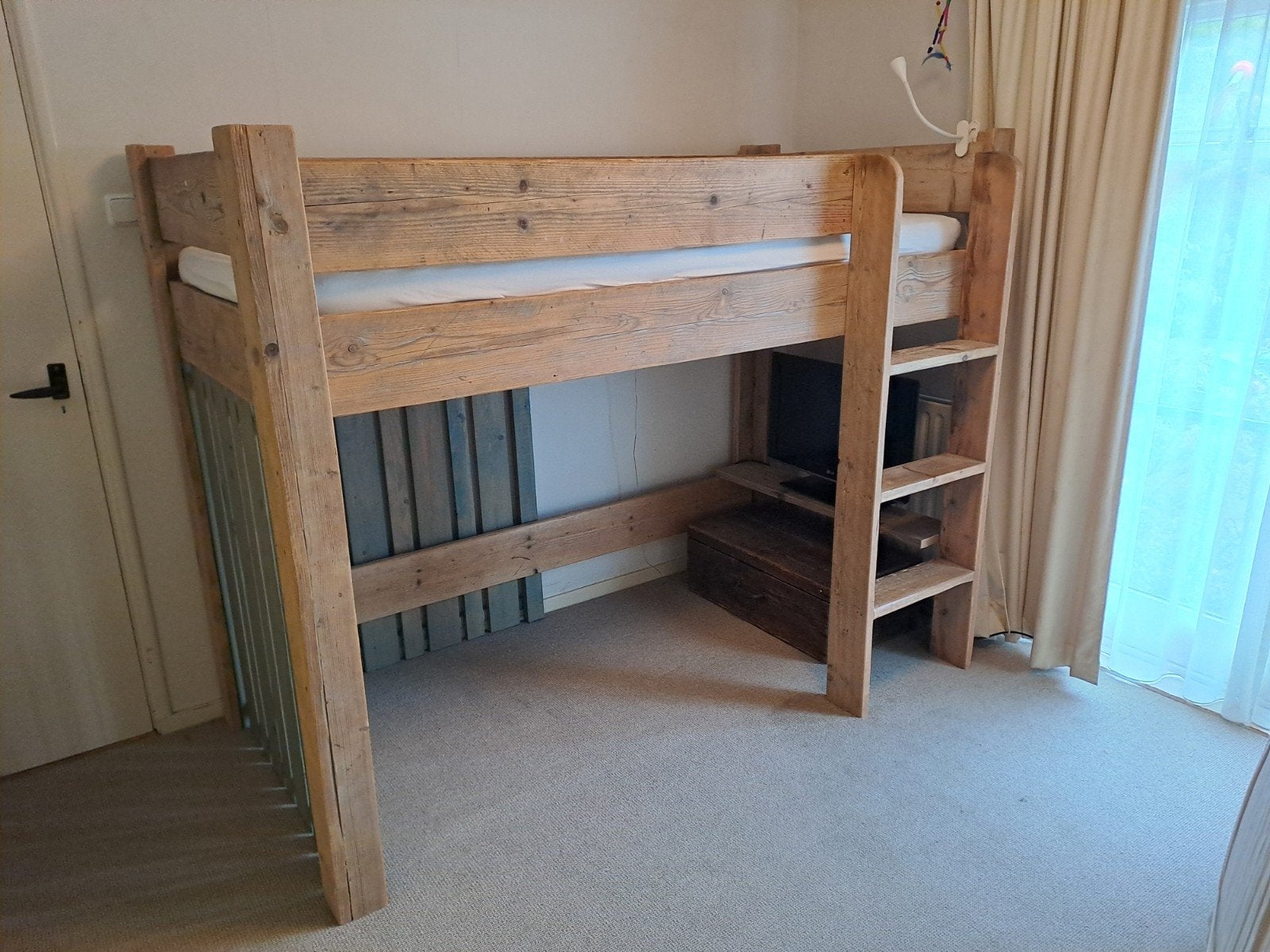 Stevig houten hoogslaper met opbergruimte, Ophalen, Gebruikt, Eenpersoons, 200 cm