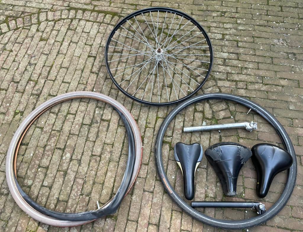 Zadelpen 28,2 27.2 ergoline batavus buitenband binnenband 28, Ophalen of Verzenden, Zo goed als nieuw