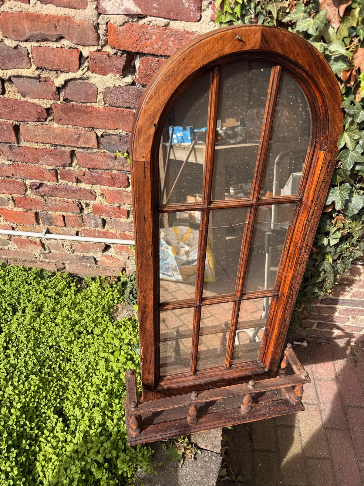 Oude halspiegel met kapstok en hoedenplank (barst), Antiek en Kunst, Ophalen, Overige vormen, 50 tot 100 cm, Minder dan 100 cm