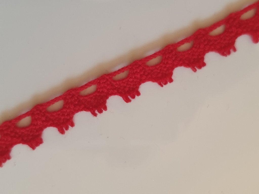 Gehaakte band - rood schulprandje - 10mm #2499, Hobby en Vrije tijd, Naaien en Fournituren, Ophalen of Verzenden, Nieuw, Lint, Band of Elastiek