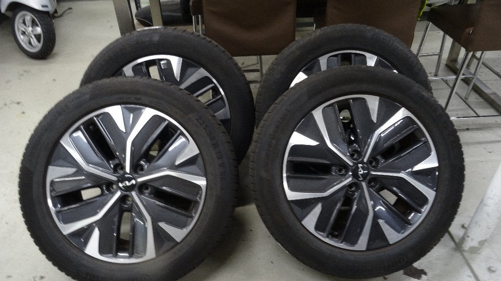 Kia EV6 Velgen met Continental Winterbanden 235/55R19, Gebruikt, Banden en Velgen, Winterbanden, 235 mm