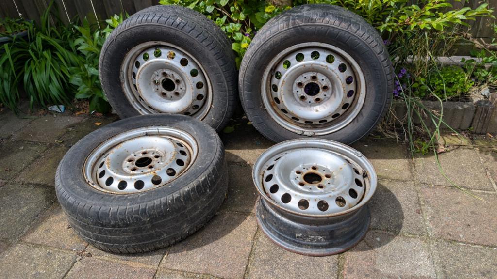 Set stalen velgen, zonder schade, maat 6.5J x 16 inch, Ophalen