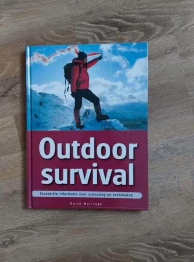 Outdoor Survival door G. Hattingh, Ophalen of Verzenden, Zo goed als nieuw, Garth Hattingh