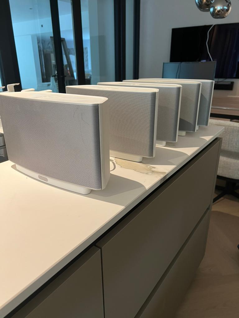Sonos Play 5 Gen 1 Wit/ Set van 5, Audio, Tv en Foto, Luidsprekers, Ophalen of Verzenden, Zo goed als nieuw, Sonos, Minder dan 60 watt