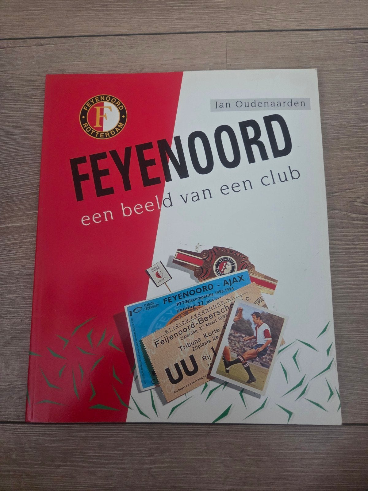 Feyenoord: Een beeld van een club - Jan Oudenaarden, Ophalen of Verzenden, Gelezen, Jan Oudenaarden, Balsport