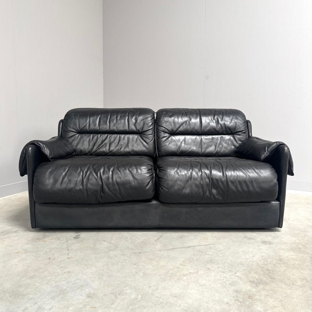 Vintage zwart leren bankstel sofa jaren 60 70 design 2 zits, Huis en Inrichting, Ophalen, 150 tot 200 cm, Tweepersoons, 75 tot 100 cm