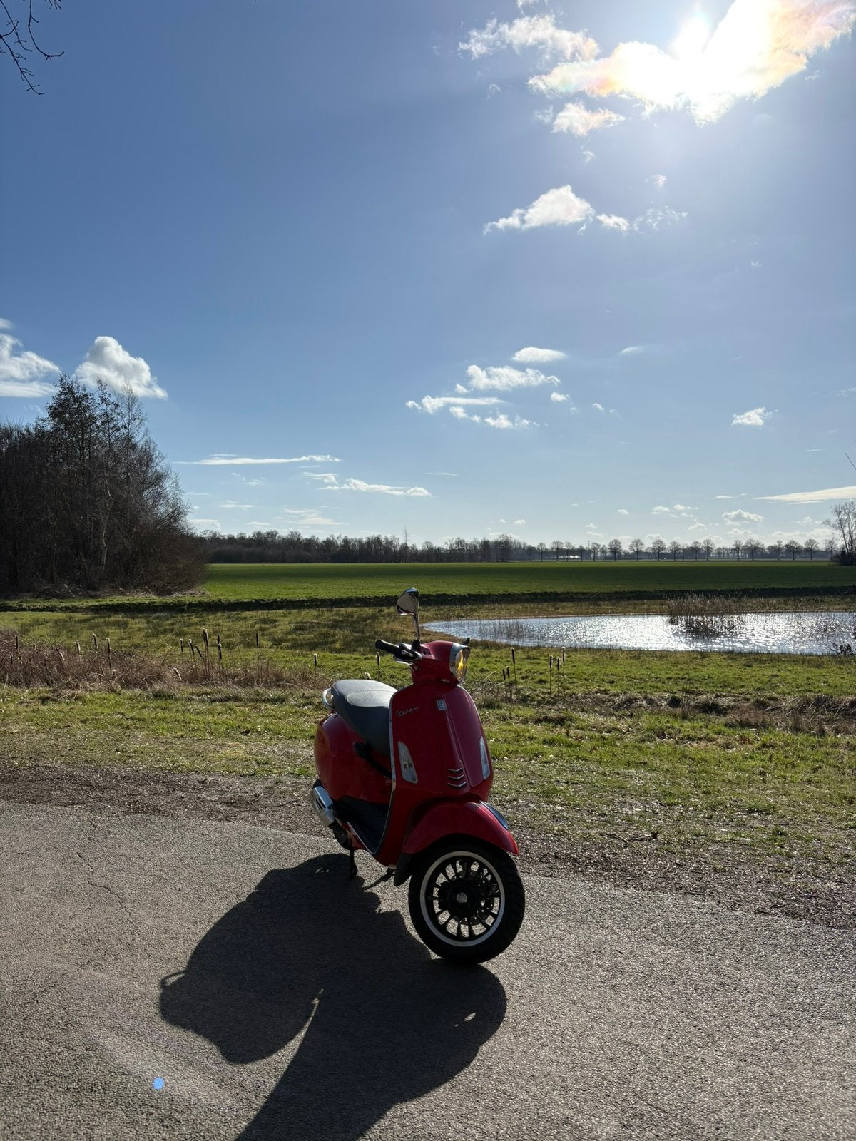 Vespa primavera 50cc geel (5640 km op teller), Fietsen en Brommers, Scooters | Vespa, Zo goed als nieuw, Overige modellen, Maximaal 45 km/u