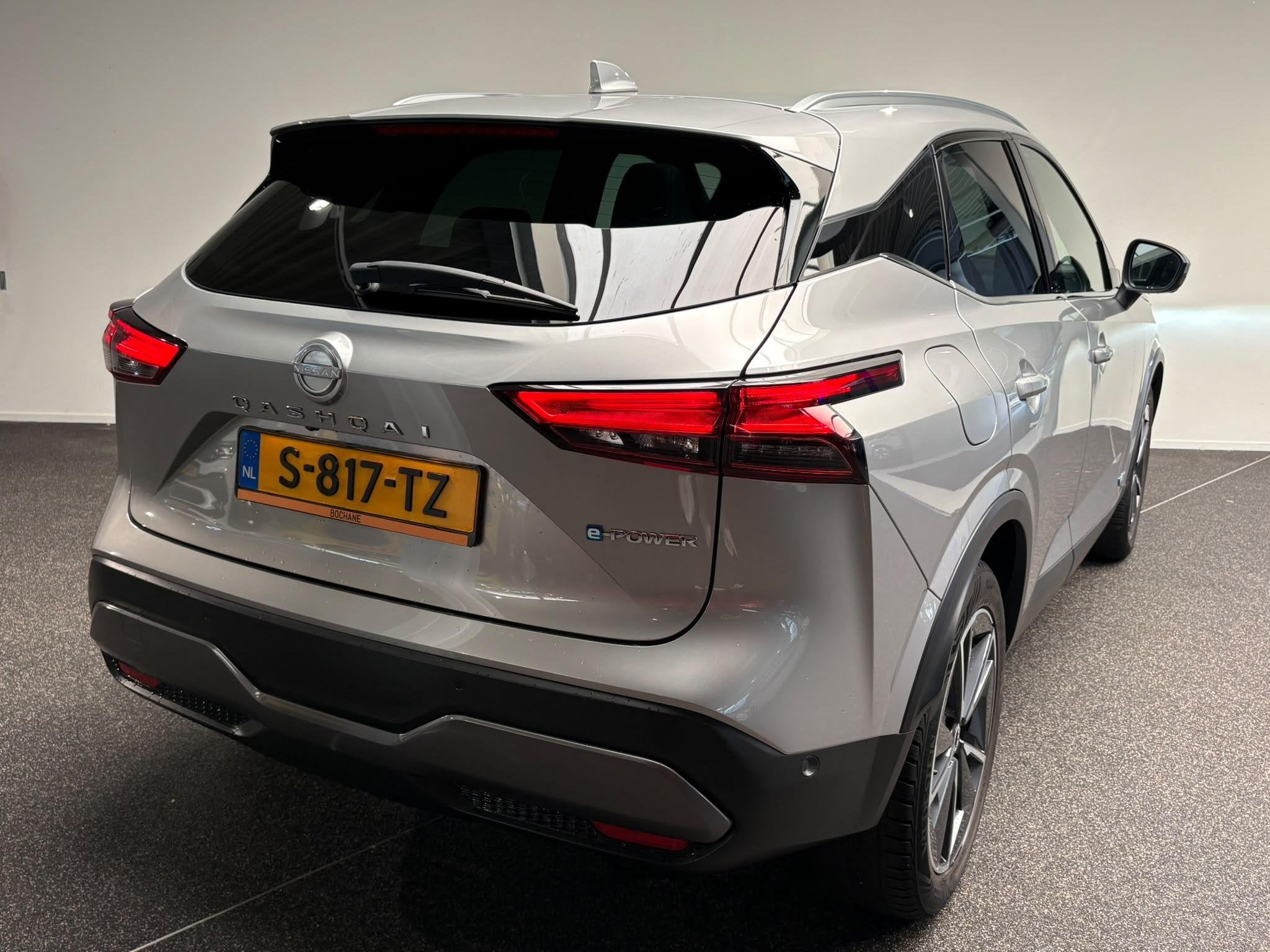 Nissan Qashqai 1.5 e-Power Tekna | 360 Camera | Stoel / Stuu, Gebruikt, 190 pk, Leder en Stof, Origineel Nederlands