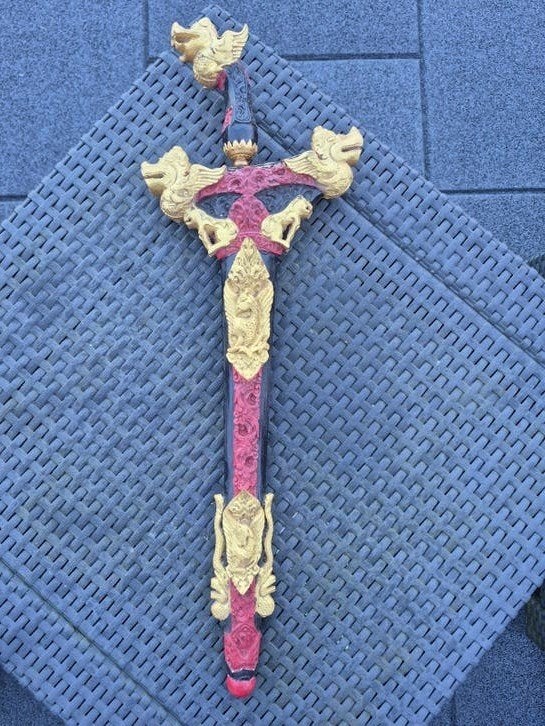 Balinese Keris met Kinatah Gouden Naga, Antiek en Kunst, Wapen, Goud, Versierd, Ophalen of Verzenden