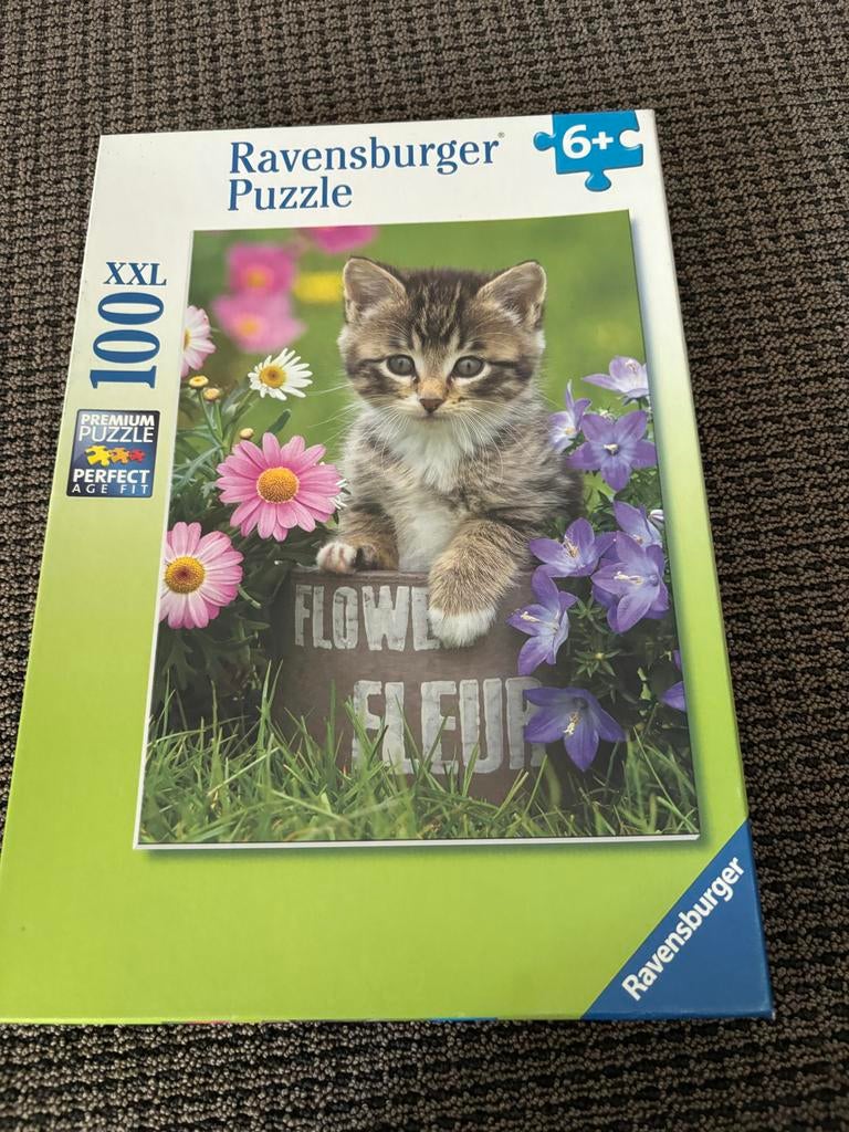 Ravensburger XXL puzzel 100 stukjes - Kitten in bloemen, Ophalen, Meer dan 50 stukjes, Zo goed als nieuw, 6 jaar of ouder