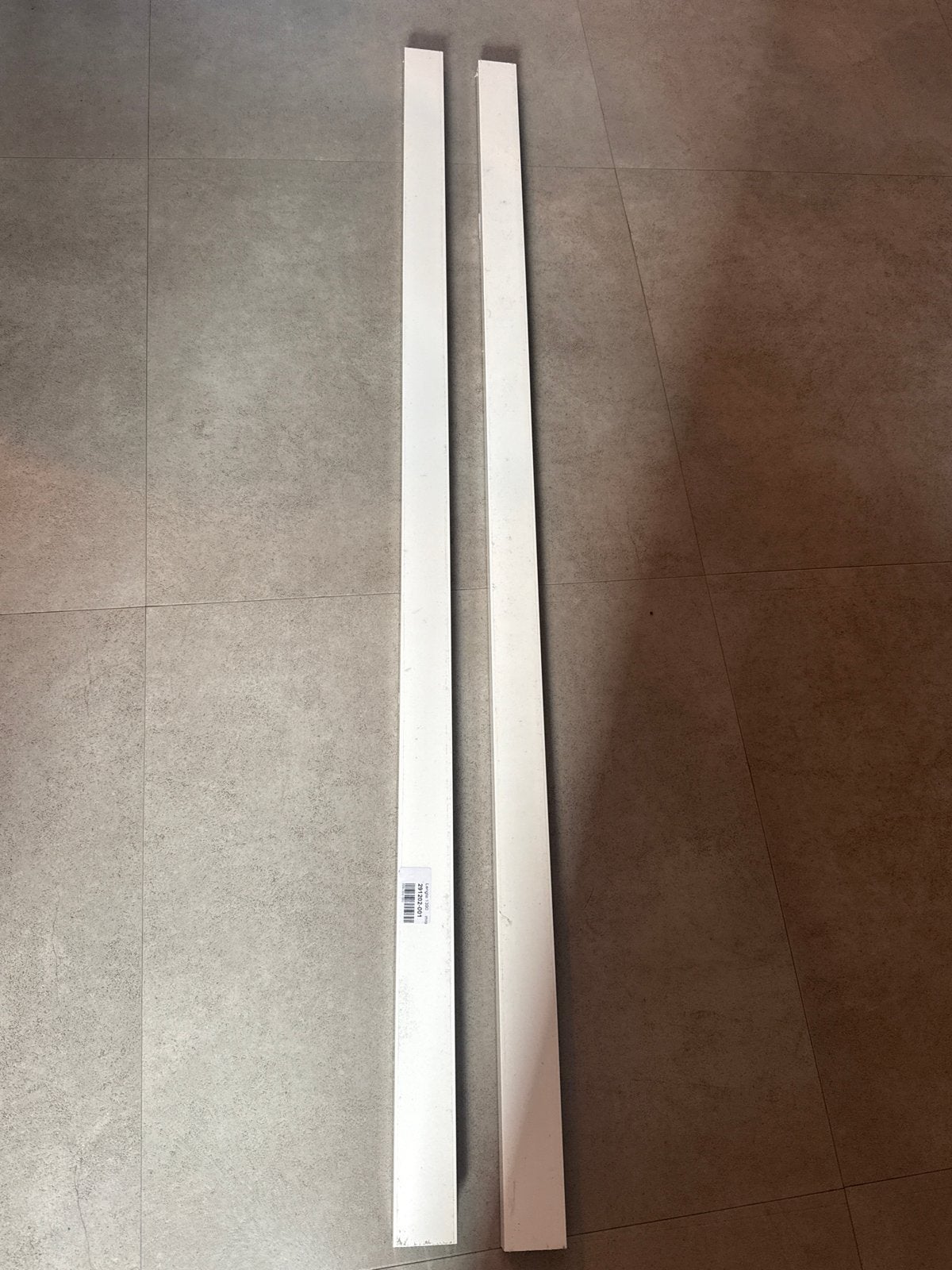 Rolluik geleiders 139 cm lang (2 stuks), Doe-het-zelf en Verbouw, Rolluiken, Ophalen of Verzenden, Gebruikt, Wit, Minder dan 100 cm