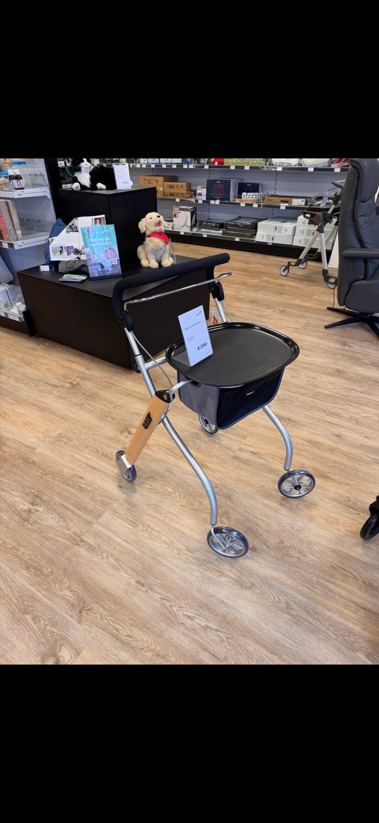Trust Care Let’s Go Indoor rollator – teak/houtlook – netjes, Ophalen, Lichtgewicht, Zo goed als nieuw
