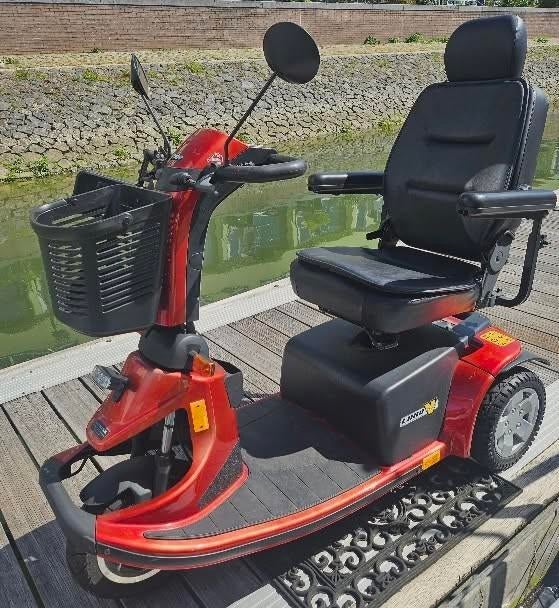 Scootmobiel te koop aangeboden, Ophalen, Zo goed als nieuw, 46 km of meer, 16 km/u of meer