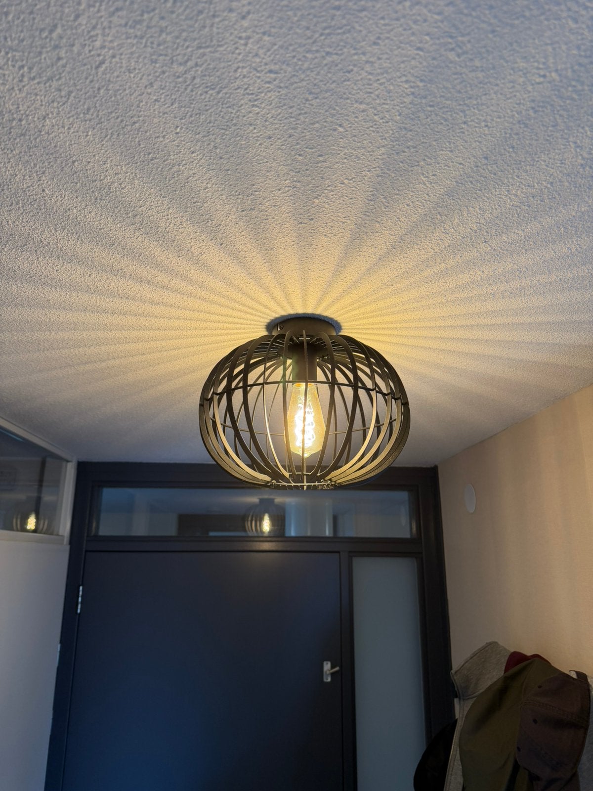 Lucide Reda Plafonnière zwart H24cm | Plafondlamp, Huis en Inrichting, Zwart, E27 (groot), Zo goed als nieuw, Plafondlamp