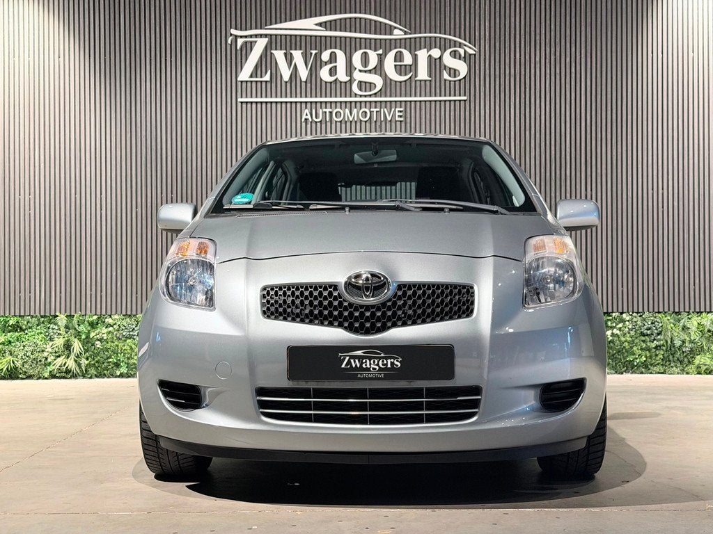 Toyota Yaris 1.3 VVTi Sol | Airco | 5.drs |, Auto's, Toyota, Voorwielaandrijving, Stof, Zwart, 4 cilinders
