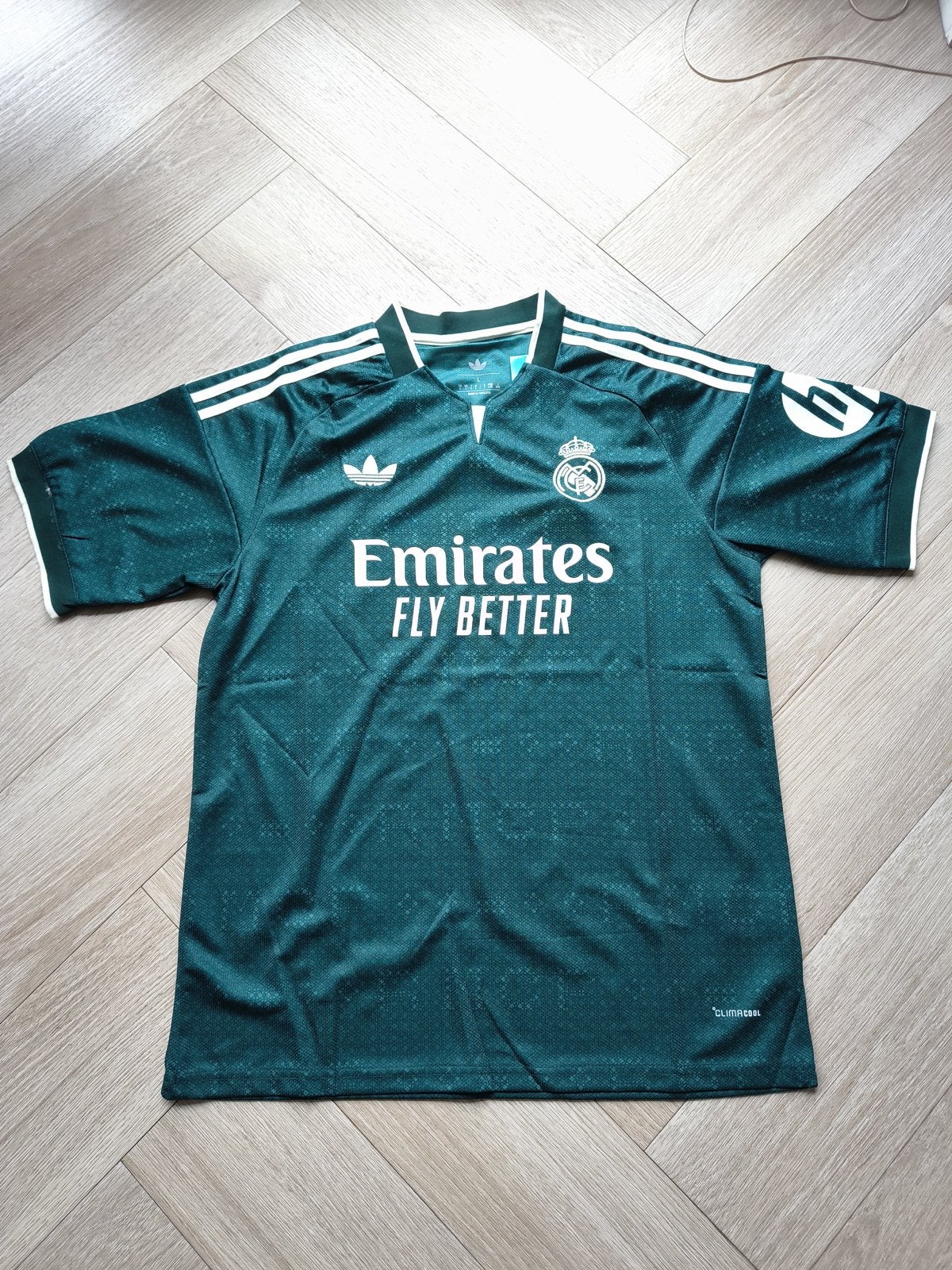 Real Madrid Voetbalshirt Maat L, Maat L, Ophalen of Verzenden, Nieuw, Shirt
