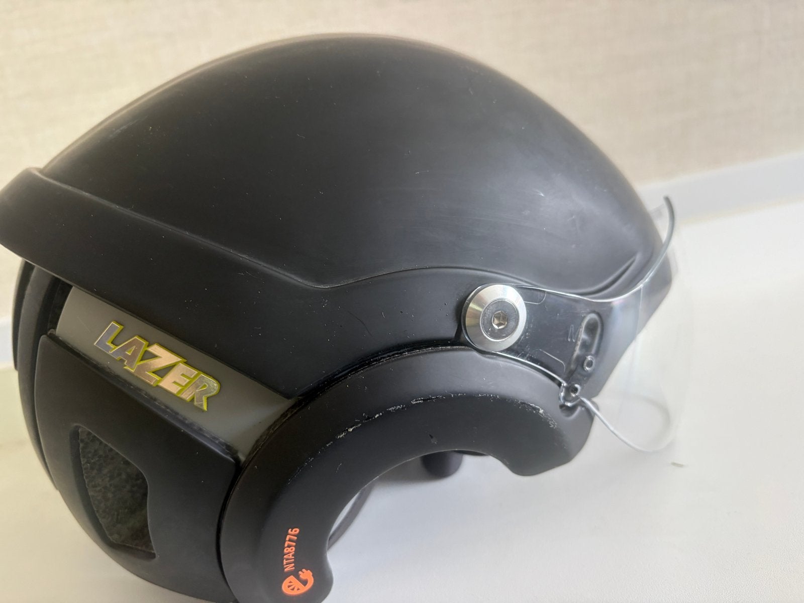 Lazer Anverz NTA helm voor speedpedelec (maat M), Fietsen en Brommers, Fietsaccessoires | Fietshelmen, Ophalen, Zo goed als nieuw