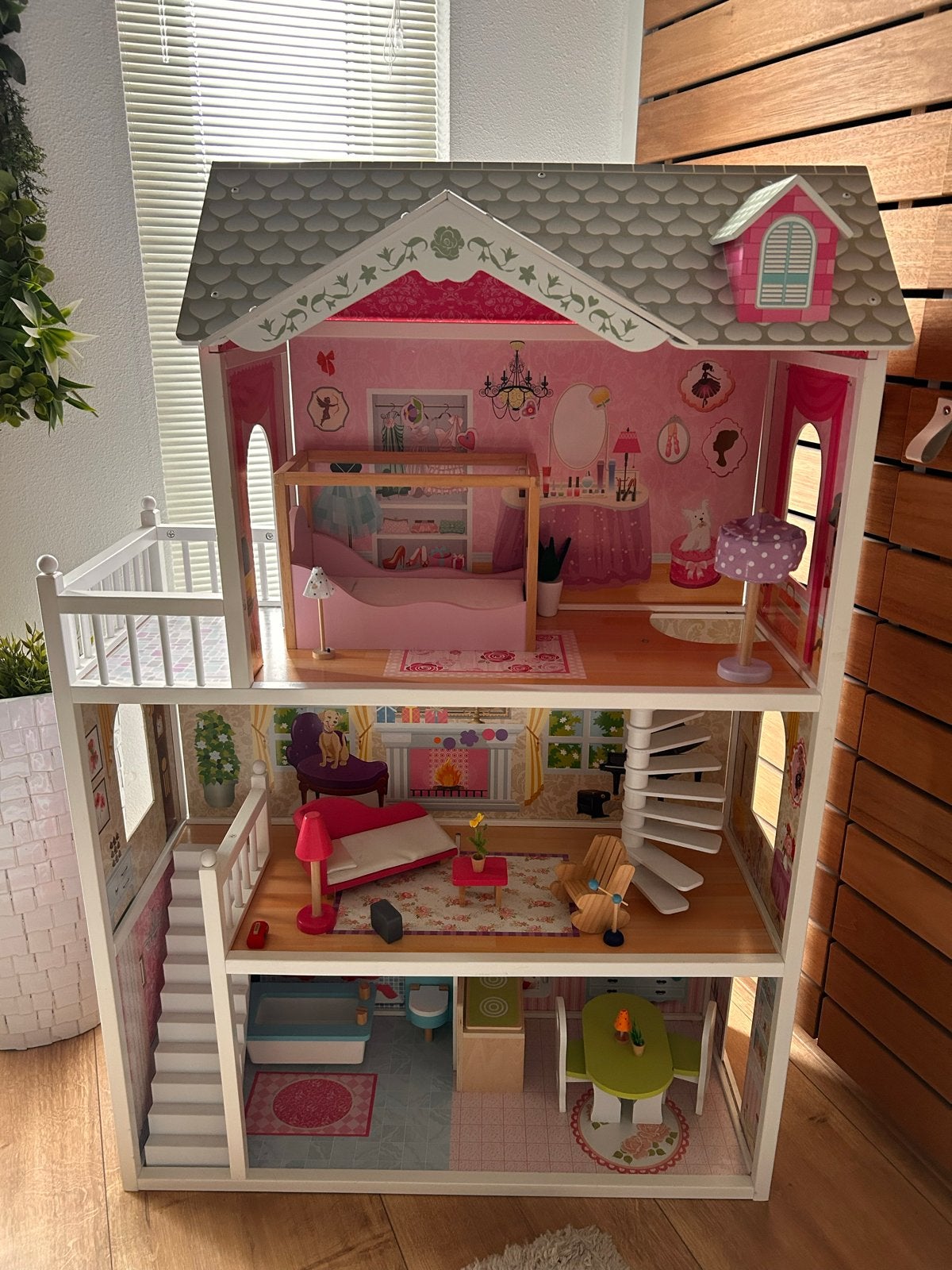 Barbie Poppenhuis Bandits & Angels - 3 Woonlagen, 126cm, Ophalen, Zo goed als nieuw, Poppenhuis