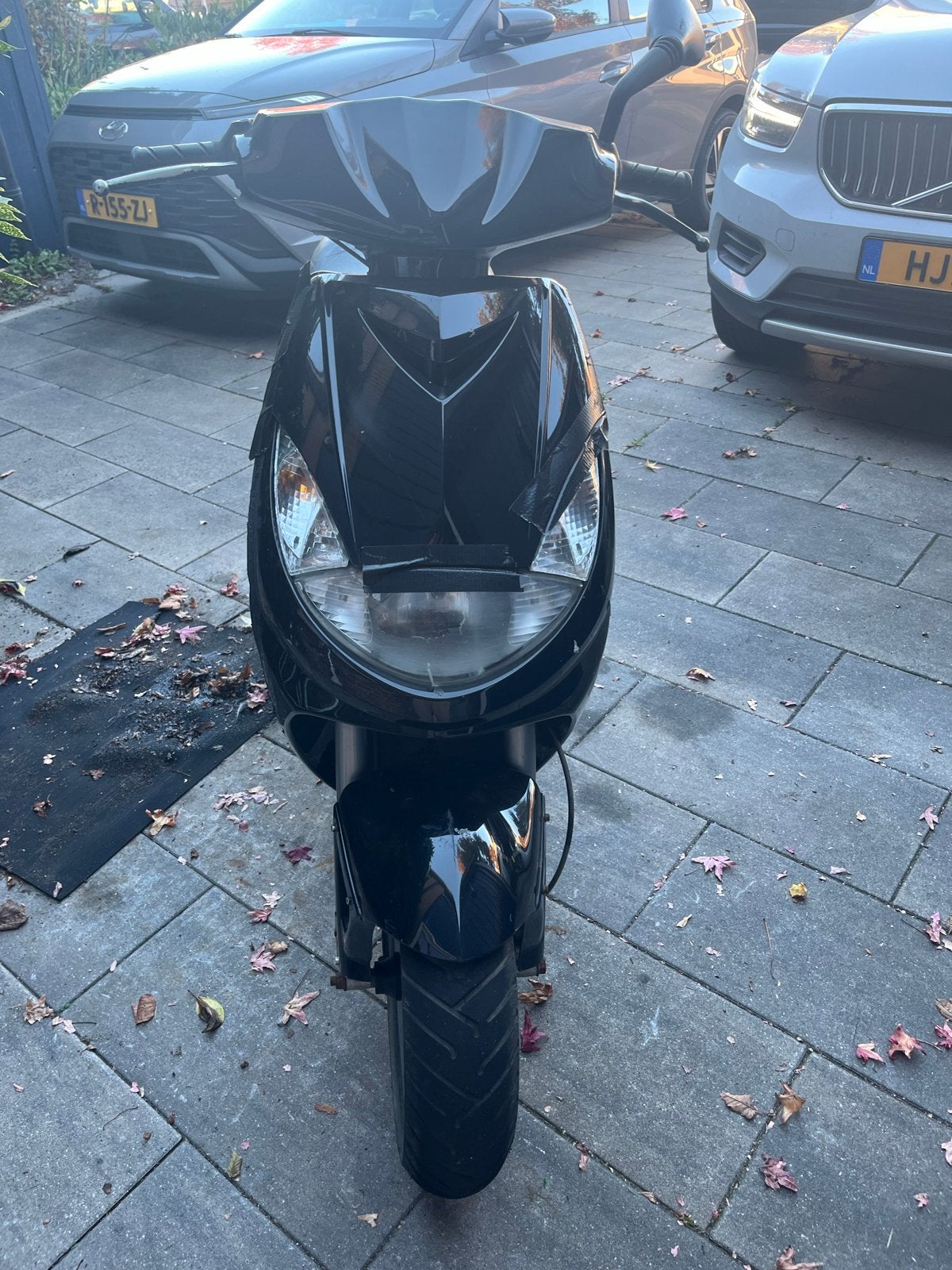 Vivacity zwart klusscooter (Rijd wel), Ophalen, Gebruikt, Maximaal 45 km/u, Benzine