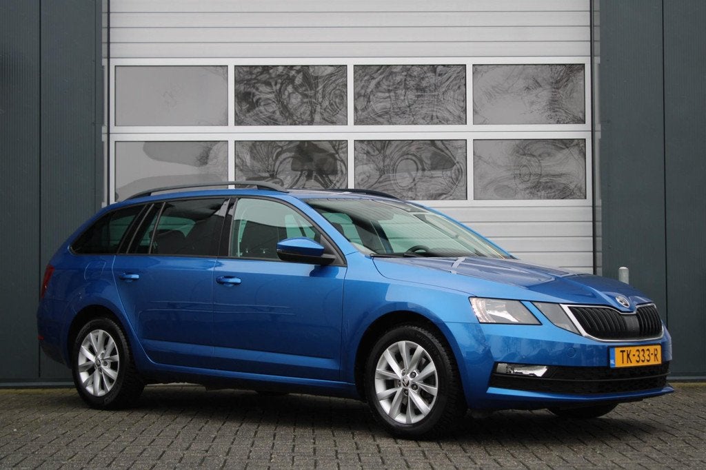 Skoda Octavia Combi 1.0 TSI Greentech Ambition Business DSG, Stof, Gebruikt, Blauw, 116 pk