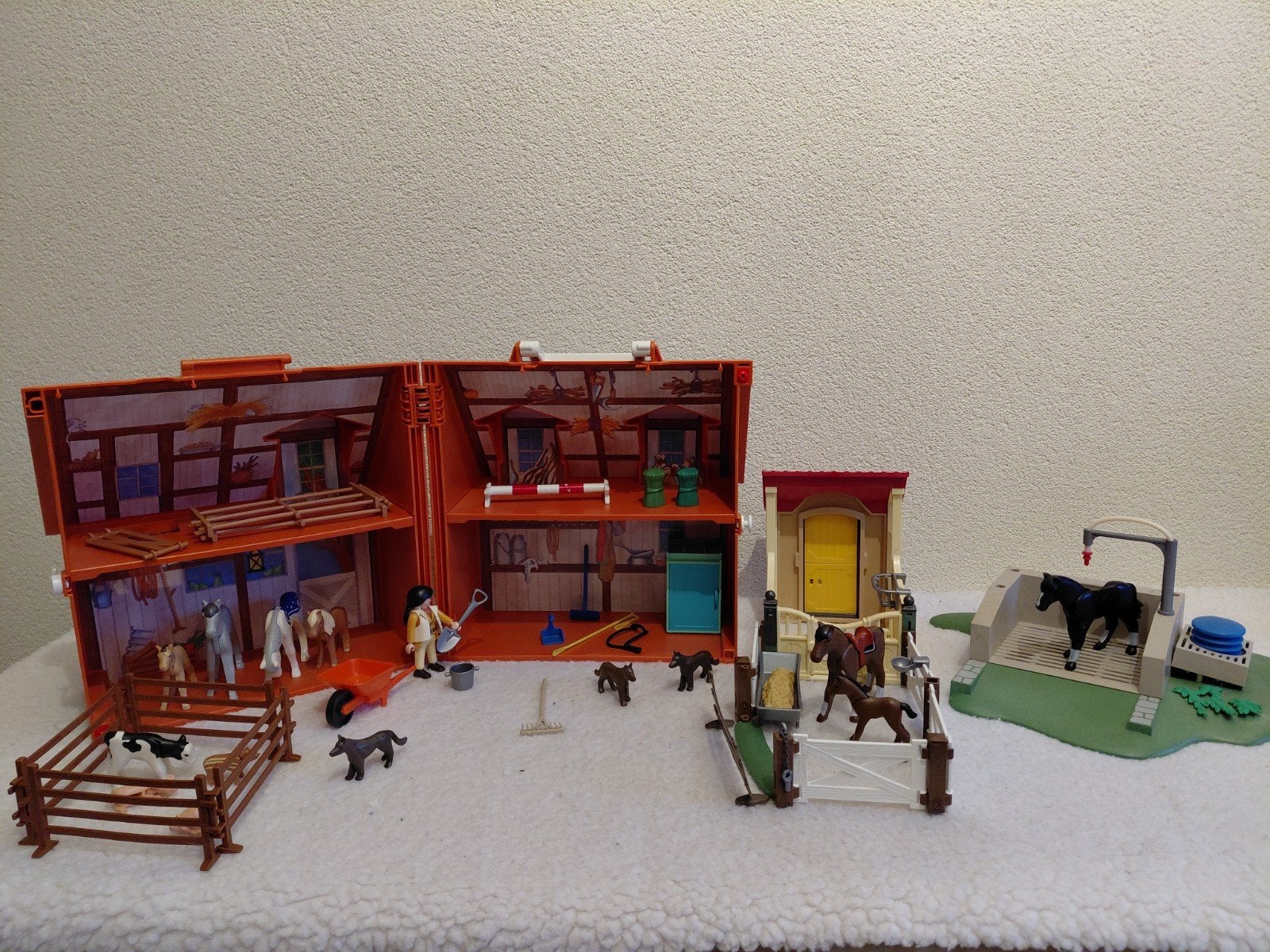 Playmobil Meeneem Boerderij & Paarden Wasplaats., Ophalen of Verzenden, Gebruikt