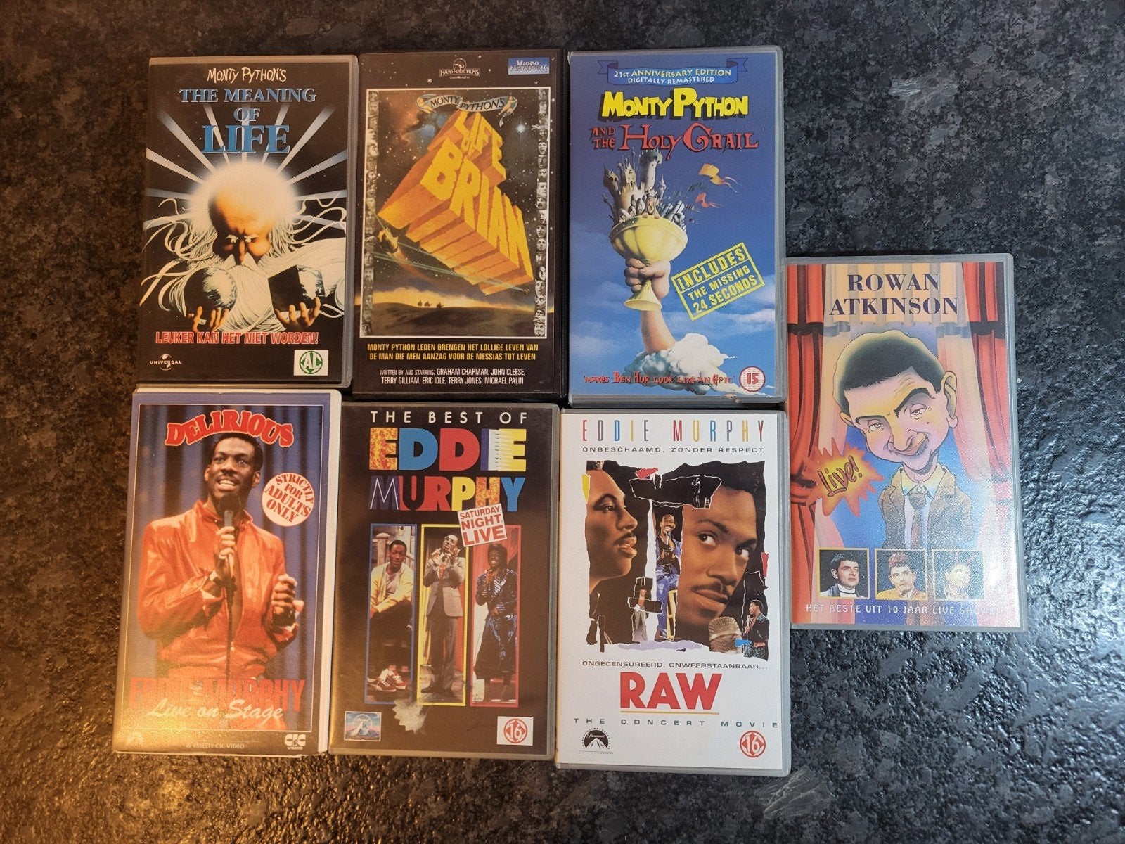 Comedy VHS Bundel – Eddie Murphy+Monty Python+Rowan Atkinson, Stand-up of Theatershow, Engels, Alle leeftijden, Ophalen of Verzenden