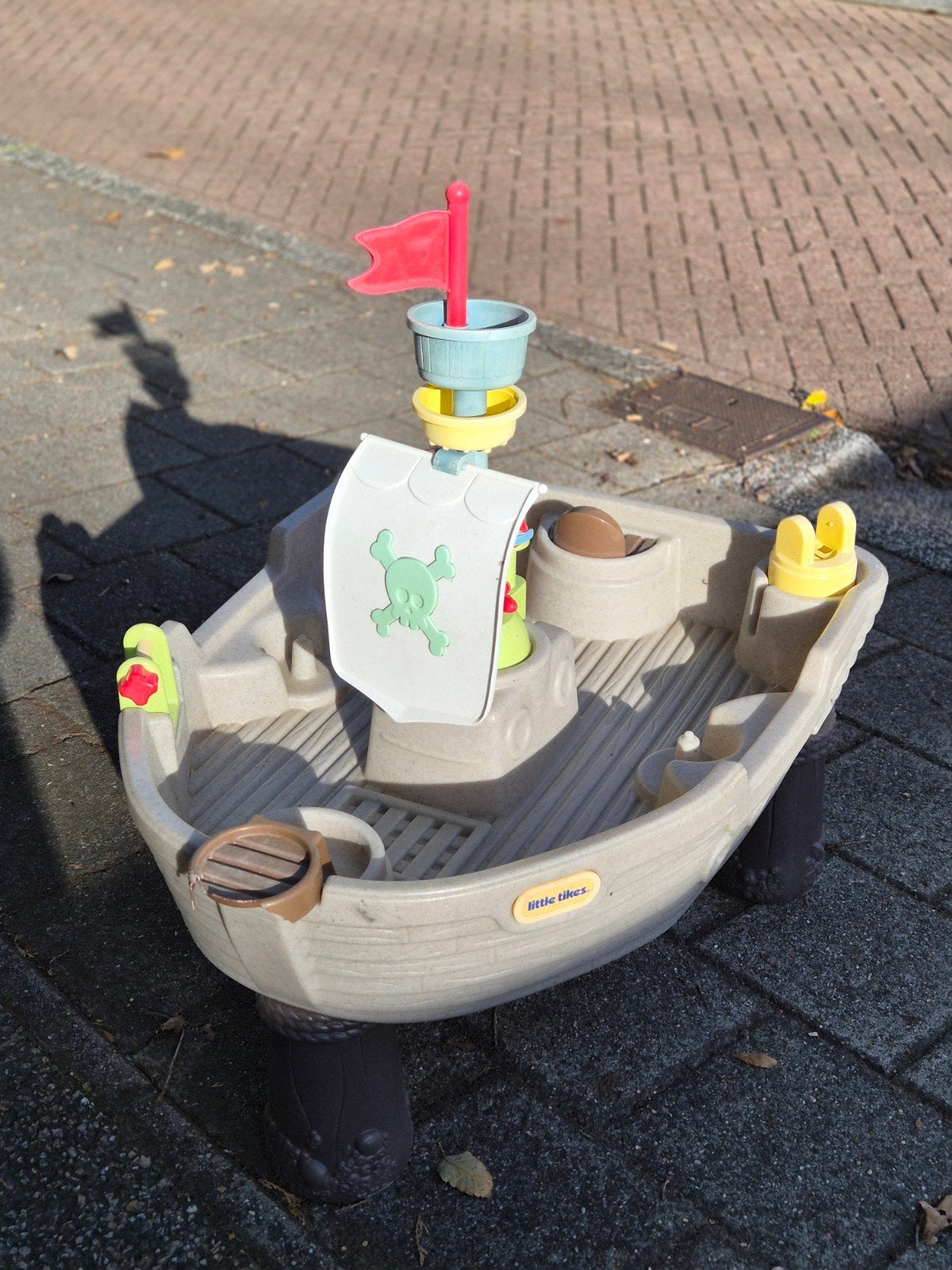 Little tikes piratenboot watertafel, Ophalen, Gebruikt