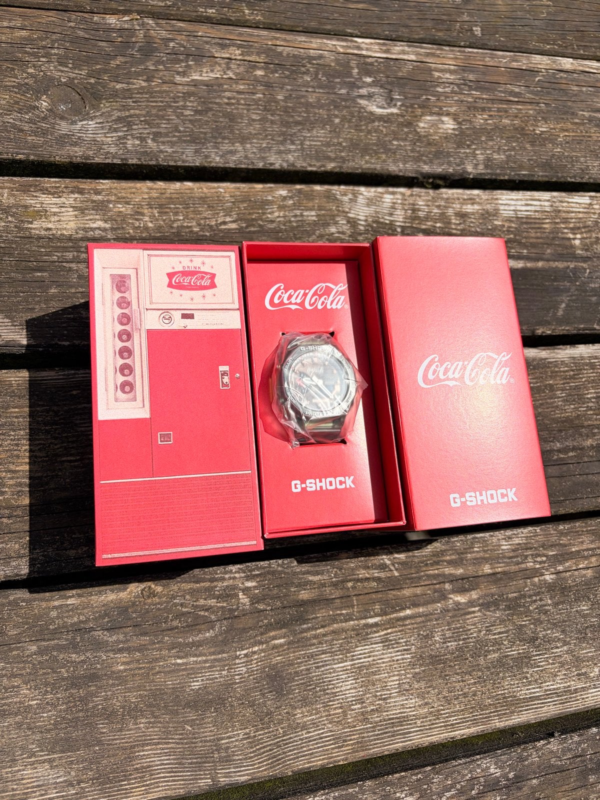 Casio x Coca-Cola G-Shock Horloge - Limited Edition, Casio, Kunststof, Polshorloge, Nieuw