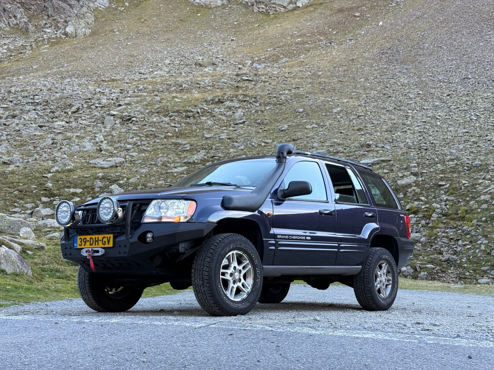 Jeep Grand Cherokee 4.7 I V8 Limited AUT 1999, Automaat, 1826 kg, 8 cilinders, Overige kleuren