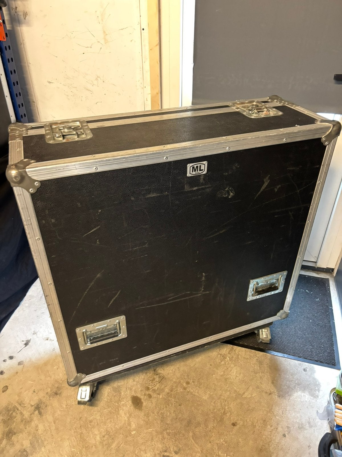 ML Case Flightcase voor Midas M32, Ophalen, Gebruikt, Overige instrumenten, Flightcase