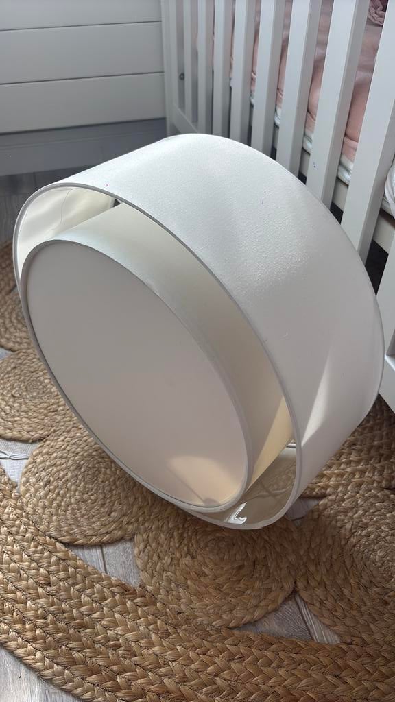 Witte ronde plafondlamp, Ophalen, Zo goed als nieuw, Stof