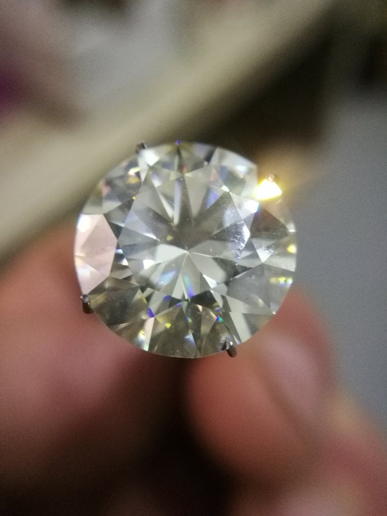 6,50 ct Rond Cut Moissanite VVS1, Ophalen of Verzenden, Zo goed als nieuw