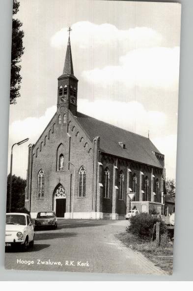 Hooge Zwaluwe  R.K. Kerk auto's, Ophalen of Verzenden, 1980 tot heden, Ongelopen, Noord-Brabant