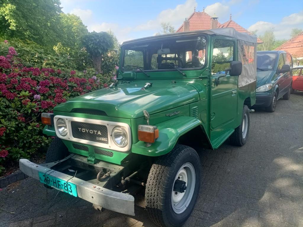 Toyota landcruiser bj 46 bouwjaar 1979, Ophalen