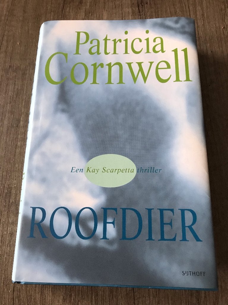Patricia Cornwell - Roofdier, Ophalen of Verzenden, Gelezen, Patricia Cornwell