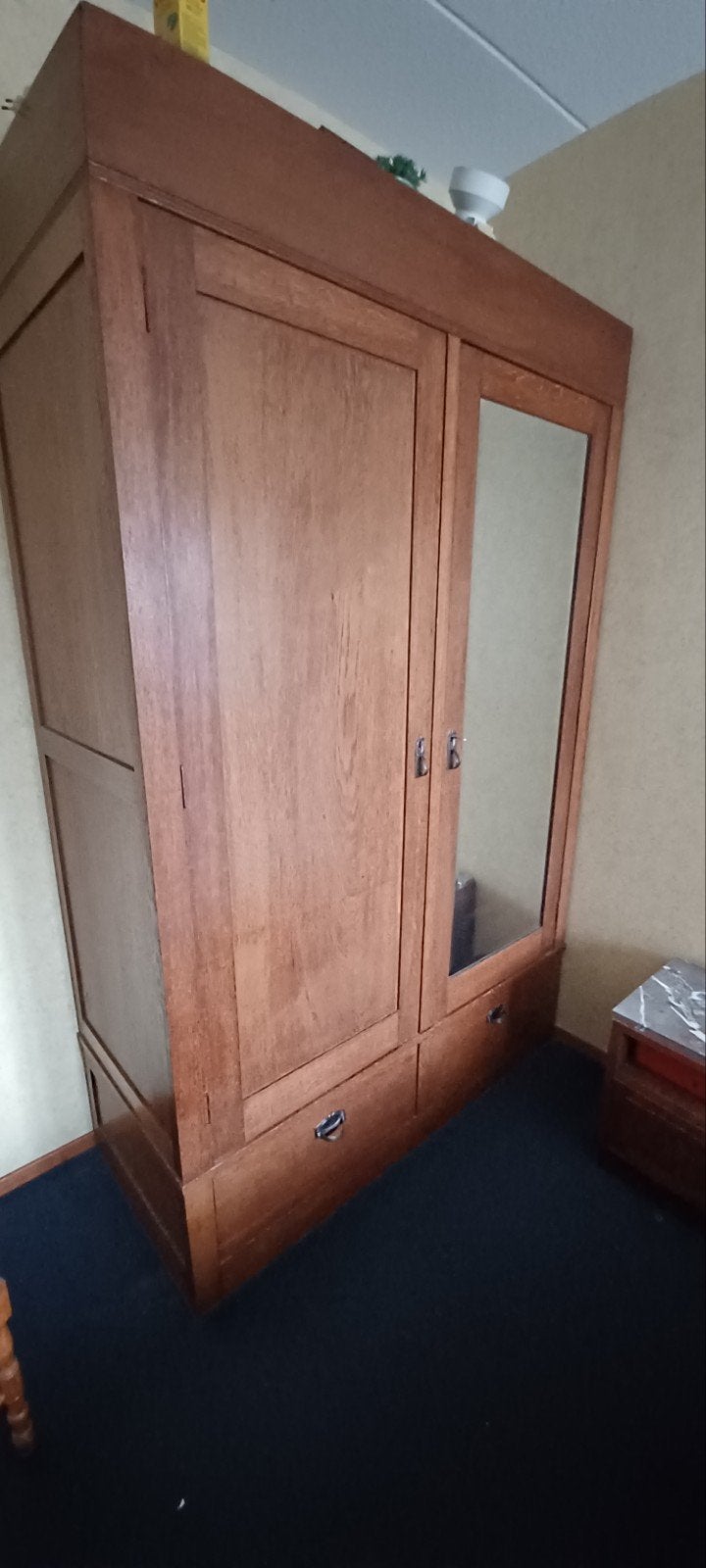 Antieke linnenkast uit grootmoeders tijd, Huis en Inrichting, Kasten | Kledingkasten, Gebruikt, 100 tot 150 cm, 150 tot 200 cm
