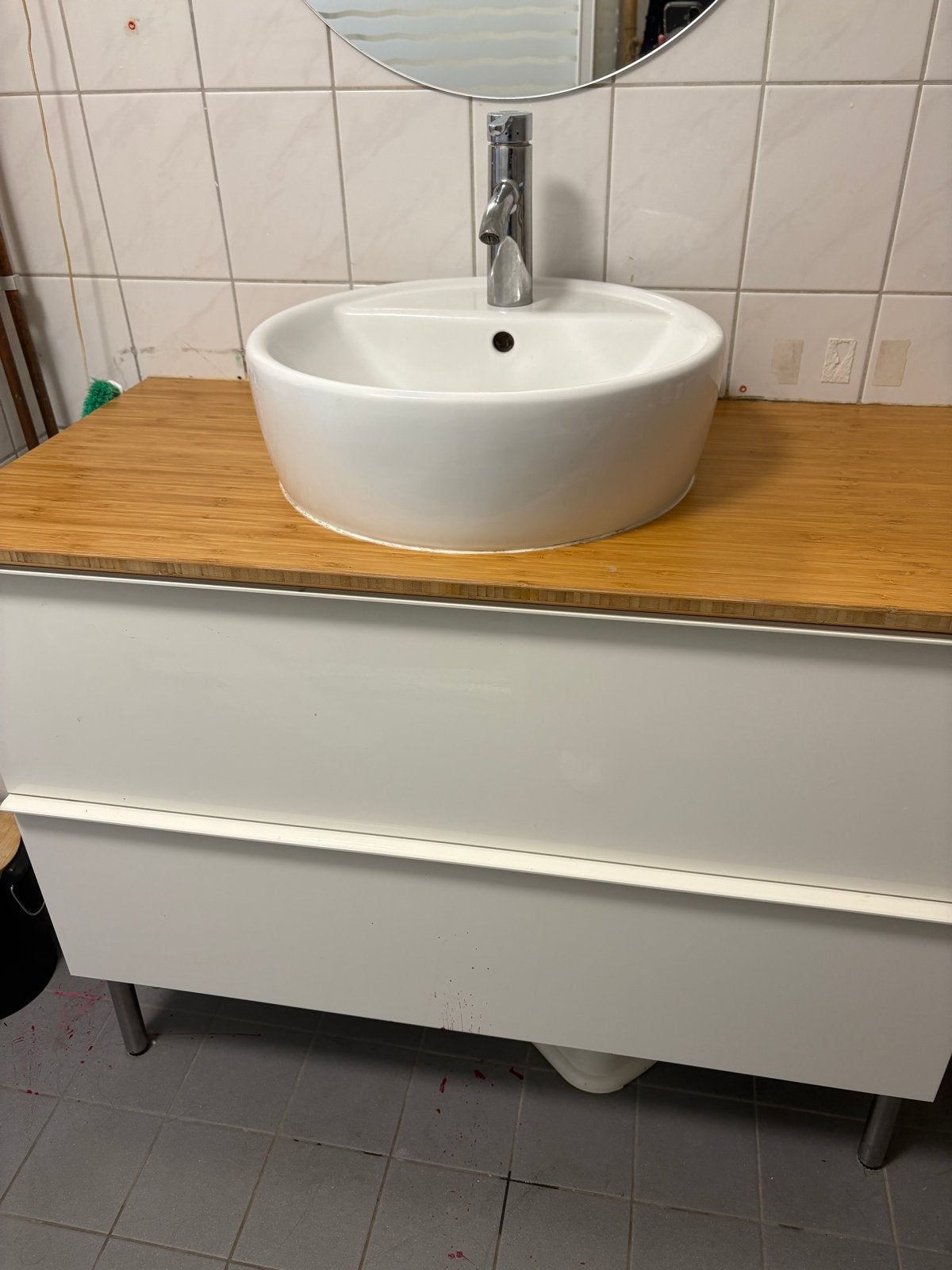 Ikea wastafelkast met wasbak gratis op te halen, Huis en Inrichting, Gebruikt, 100 tot 150 cm, Ophalen of Verzenden, Minder dan 100 cm