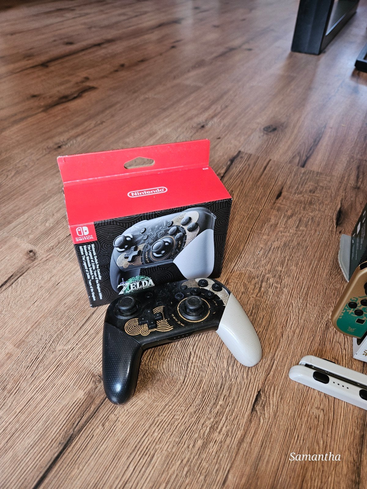 Foto 4 van Nintendo Switch OLED Zelda Tears of the Kingdom Editie