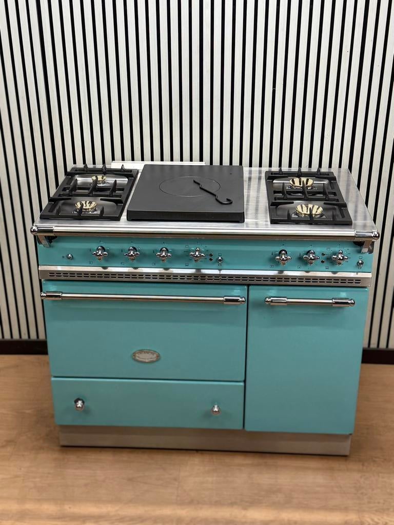 Unieke Lacanche Fornuis Koraalblauw / Coupe de feu 110 cm, Fornello Esperta, Ophalen of Verzenden, Zo goed als nieuw, Energieklasse A of zuiniger
