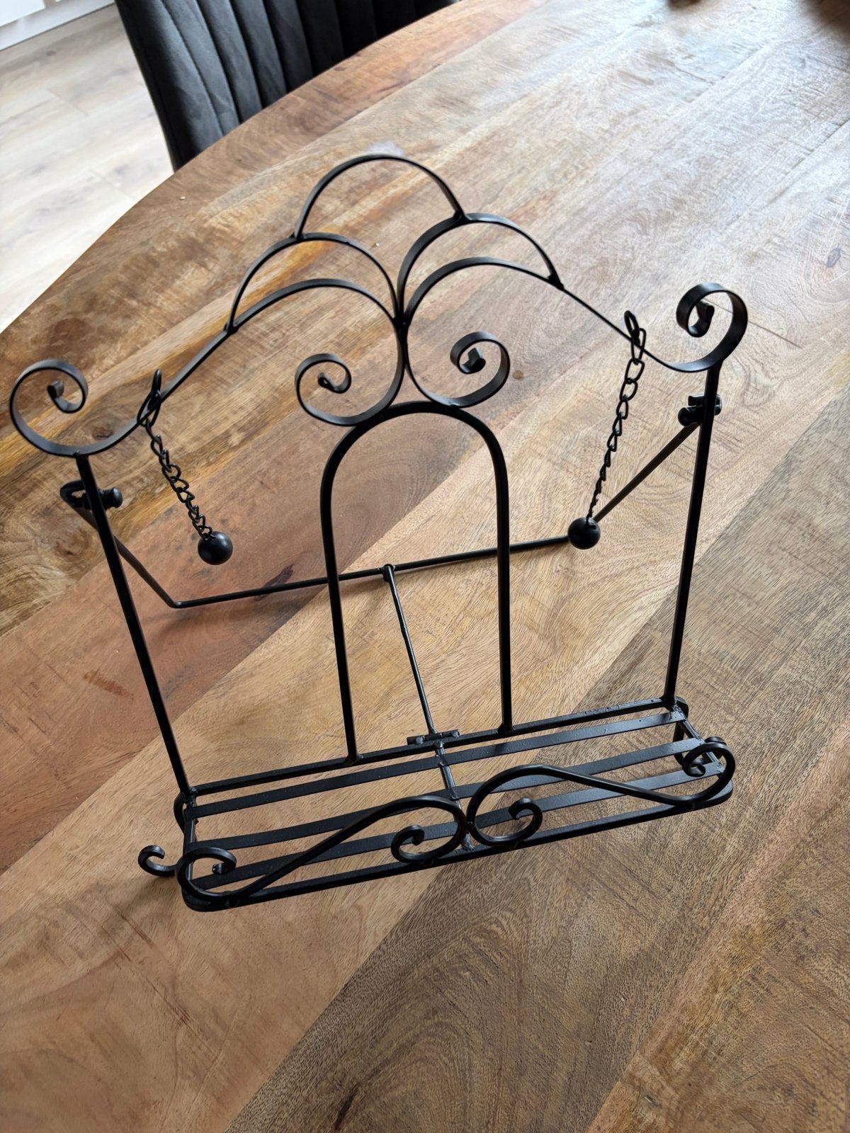 Zwart metalen boekenstandaard / kookboekhouder, Ophalen of Verzenden, Klassiek, Metaal, Gebruikt
