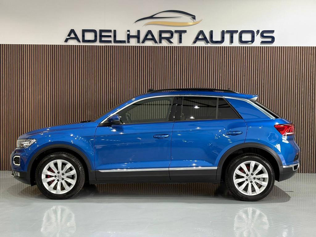 Volkswagen T-Roc 1.5 TSI Sport DSG Automaat / Digital Cockpi, Zwart, 4 cilinders, 150 pk, Blauw