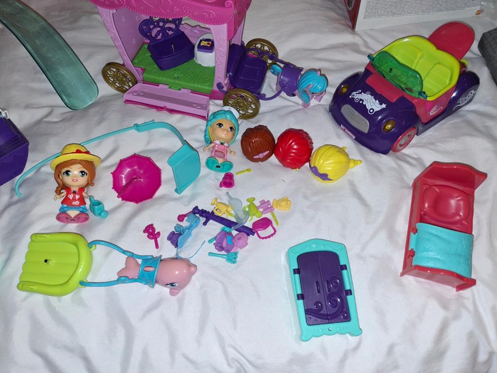 Vtech flipsies, grote set poppen, koets, auto en accessoires, Kinderen en Baby's, Speelgoed | Poppen, Ophalen of Verzenden, Gebruikt