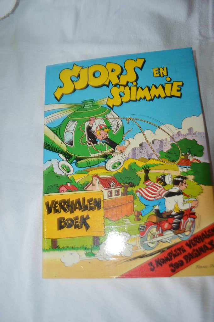 1979 Sjors en Sjimmie Verhalenboek - 3 complete verhalen, Boeken, Eén stripboek, Ophalen of Verzenden, Zo goed als nieuw, Frans Piët