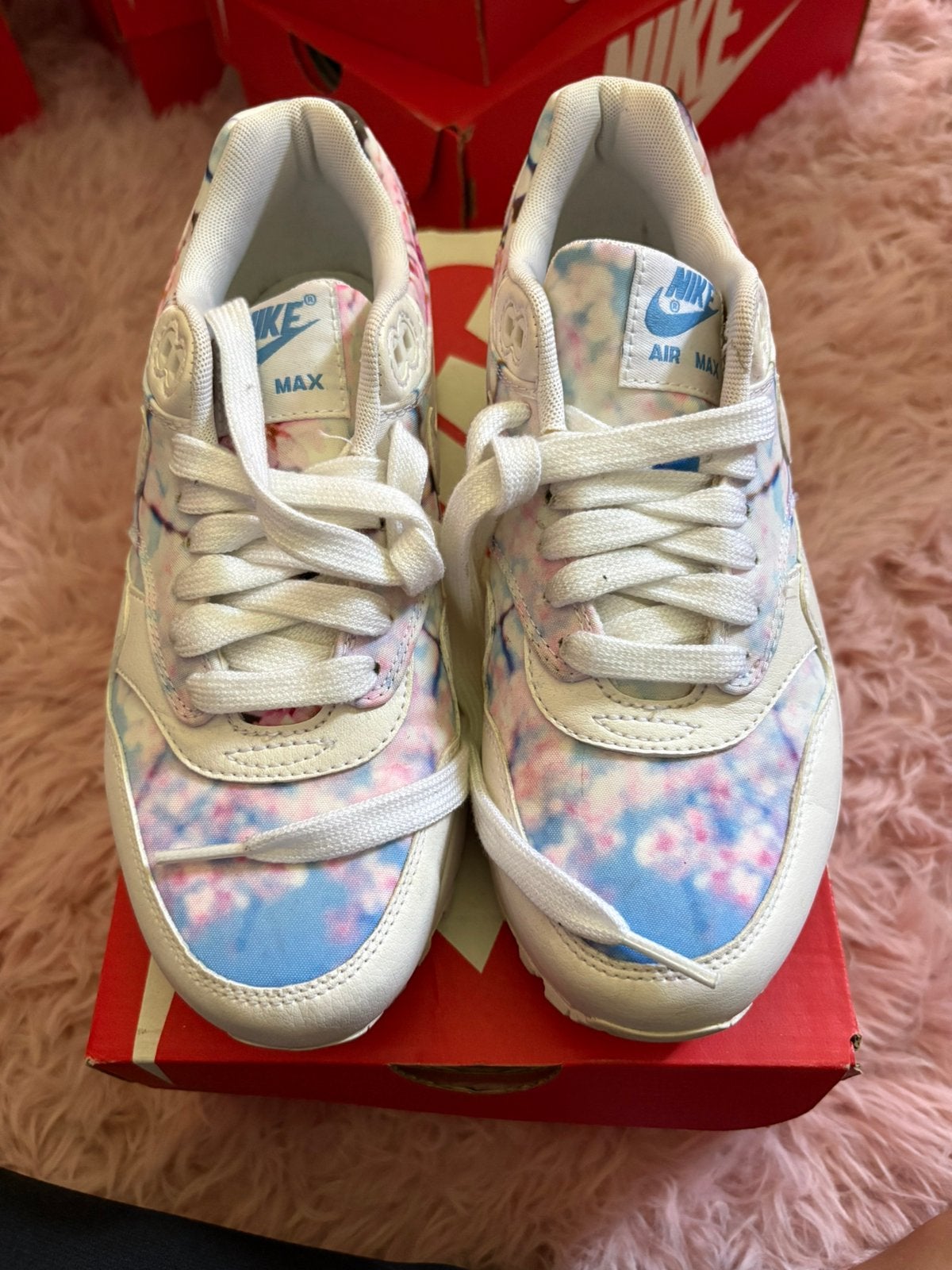 Nike air max cherry blossom, Ophalen, Zo goed als nieuw, Sneakers of Gympen