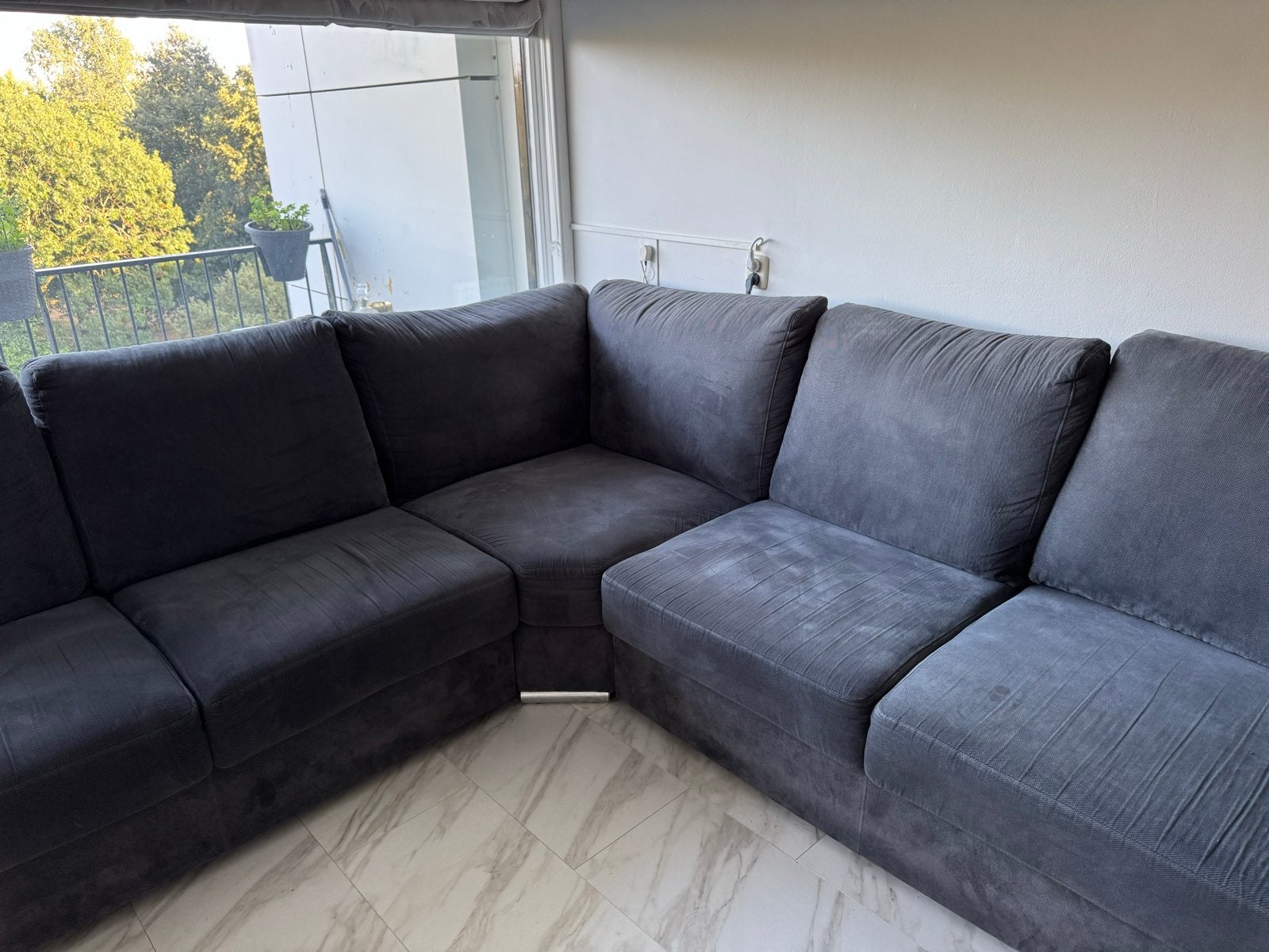 Grote grijze hoekbank - comfortabel en stijlvol, Ophalen, Gebruikt, 100 tot 125 cm, Hoekbank