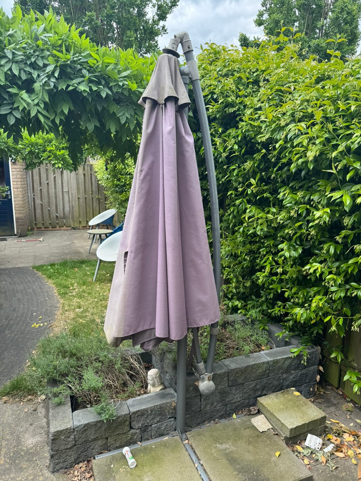 Gratis parasol, zelf ophalen, Ophalen, Gebruikt, 2 tot 3 meter, Zweefparasol